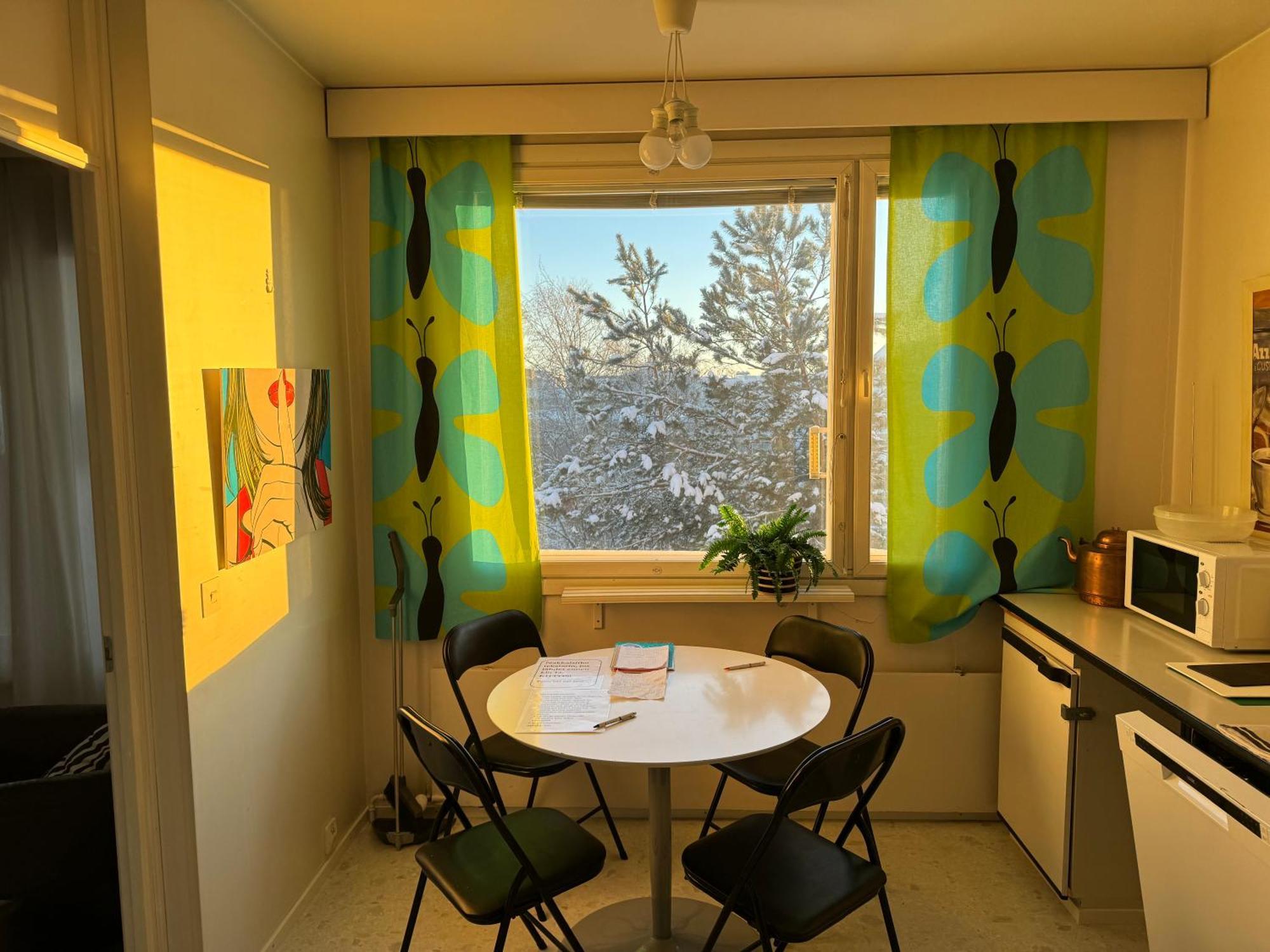 Iso Kolmio Ydinkeskustassa 1-6 Hloe Ilm.Parkit Appartement Oulu Buitenkant foto